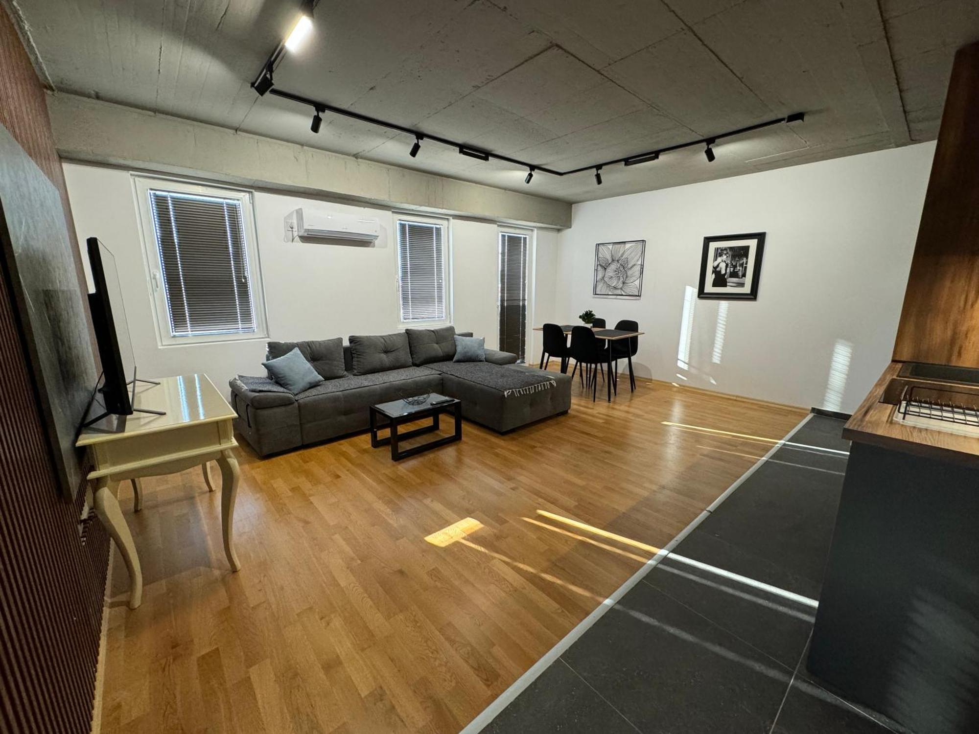 Luxury Apartment Iva VI 斯科普里 外观 照片